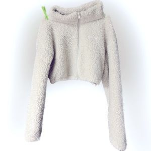 SKIMS 🧸 ZIP UP CROP JACKET